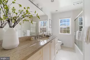 3301 Goldsboro Ct, Falls Church, VA 22042 - Photo 4