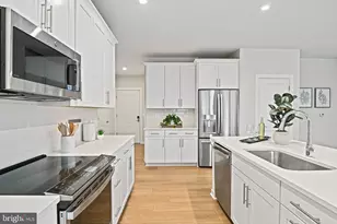 1669 Bandit Loop, Reston, VA 20190 - Photo 6