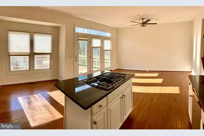 1802 Dawson Street, Vienna, VA 22182 - Photo 4