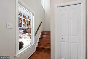 11814 Rockaway Ln, Fairfax, VA 22030 - Photo 2