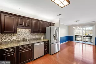 11814 Rockaway Ln, Fairfax, VA 22030 - Photo 6