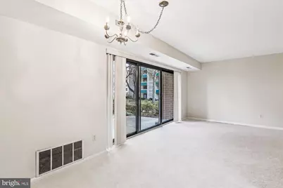 6147 Leesburg Pike #107, Falls Church, VA 22041 - Photo 10