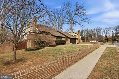 10512 Arrowood Street, Fairfax, VA 22032 - Photo 2