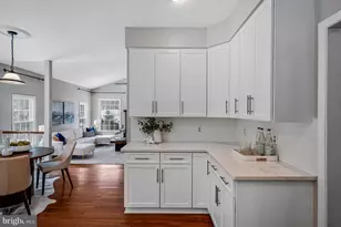 4803 Walney Knoll Ct, Chantilly, VA 20151 - Photo 16