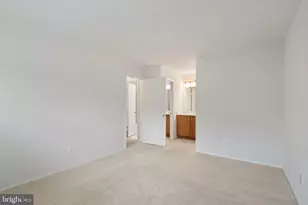 11703 Olde English Dr, Reston, VA 20190 - Photo 22