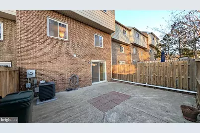 7051 Leewood Forest Drive, Springfield, VA 22151 - Photo 22