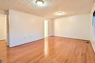 7051 Leewood Forest Dr, Springfield, VA 22151 - Photo 12