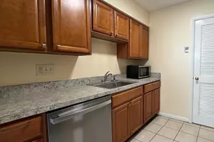 3882 Manzanita Pl, Alexandria, VA 22309 - Photo 2