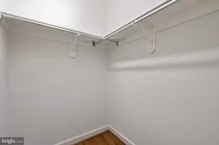 8815 Surrey Ct, Alexandria, VA 22309 - Photo 32