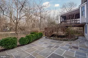 8815 Surrey Ct, Alexandria, VA 22309 - Photo 86