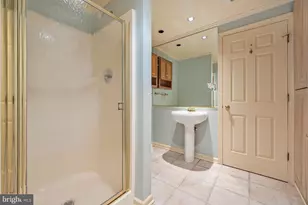 8815 Surrey Ct, Alexandria, VA 22309 - Photo 74