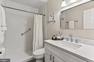 6049 Essex House Square, Alexandria, VA 22310 - Photo 32