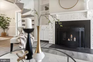 6049 Essex House Square, Alexandria, VA 22310 - Photo 8