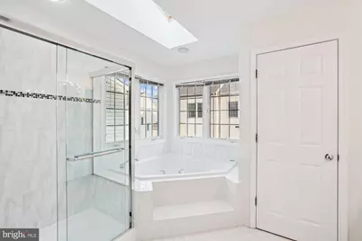 4153 Kentmere Square, Fairfax, VA 22030 - Photo 26