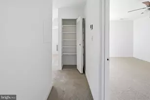 7809 Dassett, Annandale, VA 22003 - Photo 10