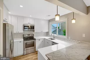 1504 Summerchase Ct, Reston, VA 20194 - Photo 14