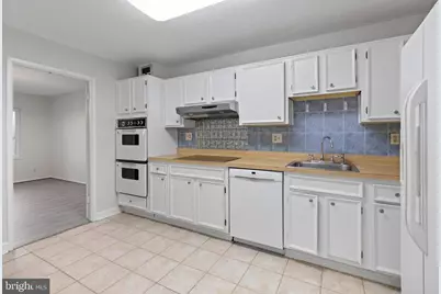 8340 Greensboro Drive #207, McLean, VA 22102 - Photo 14