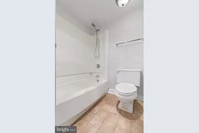 8340 Greensboro Drive #207, McLean, VA 22102 - Photo 22