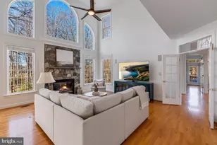 3684 Waples Crest Ct, Oakton, VA 22124 - Photo 28