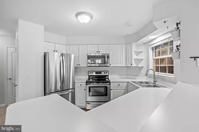 5600 Willoughby Newton Drive #12, Centreville, VA 20120 - Photo 8