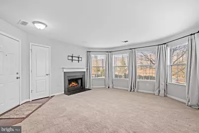 5600 Willoughby Newton Drive #12, Centreville, VA 20120 - Photo 4