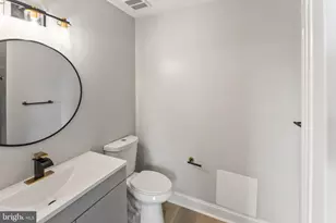 8213 Roxbury Dr, Alexandria, VA 22309 - Photo 30