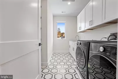 1935 Foxhall Road, McLean, VA 22101 - Photo 50