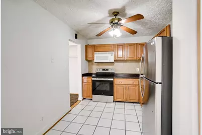 7904 Inverton Road #304, Annandale, VA 22003 - Photo 6