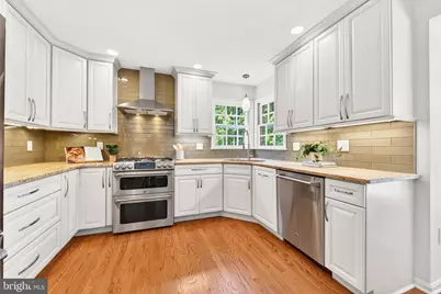 1273 Lamplighter Way, Reston, VA 20194 - Photo 16