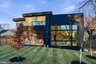 7103 Westbury Rd, McLean, VA 22101 - Photo 96