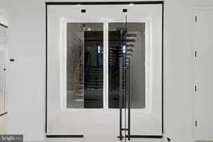 7103 Westbury Rd, McLean, VA 22101 - Photo 86