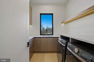 7103 Westbury Rd, McLean, VA 22101 - Photo 62