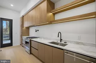 7103 Westbury Rd, McLean, VA 22101 - Photo 34