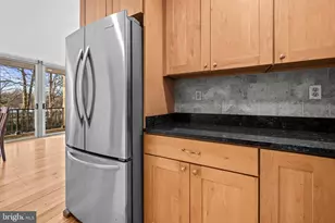 7753 Patriot Dr, Annandale, VA 22003 - Photo 12