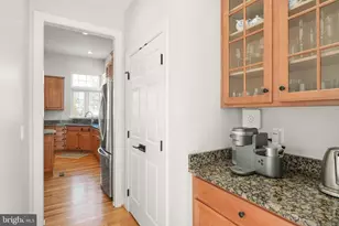 7204 Gray Heights Ct, Alexandria, VA 22315 - Photo 22