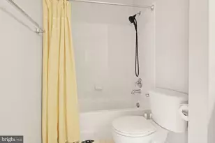 7204 Gray Heights Ct, Alexandria, VA 22315 - Photo 48