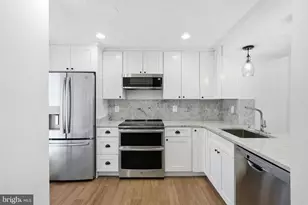 1669 Poplar Grove Dr, Reston, VA 20194 - Photo 6