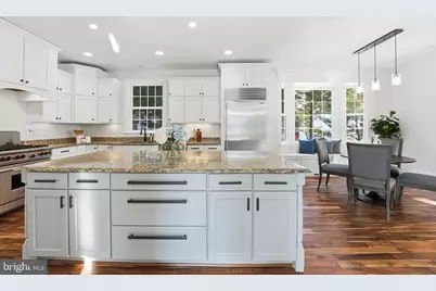 2905 Hibbard Street, Oakton, VA 22124 - Photo 24