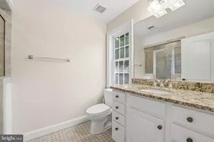 2905 Hibbard St, Oakton, VA 22124 - Photo 38