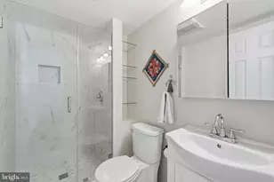 5206 Leeward Ln, Alexandria, VA 22315 - Photo 26