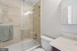 5206 Leeward Ln, Alexandria, VA 22315 - Photo 34