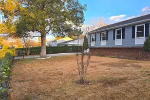 4813 Lawrence St, Alexandria, VA 22309 - Photo 2