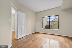 11292 Harbor Ct, Reston, VA 20191 - Photo 22