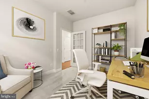 8909 Yellow Daisy Pl, Lorton, VA 22079 - Photo 14