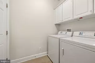 8909 Yellow Daisy Pl, Lorton, VA 22079 - Photo 24