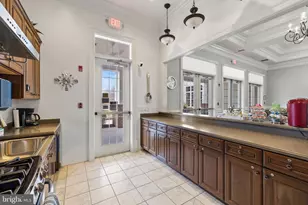 8909 Yellow Daisy Pl, Lorton, VA 22079 - Photo 42