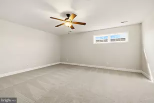 8909 Yellow Daisy Pl, Lorton, VA 22079 - Photo 24