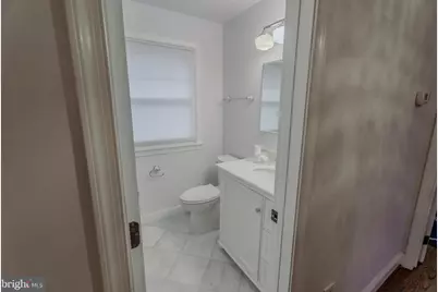 308 Old Courthouse Road NE, Vienna, VA 22180 - Photo 10