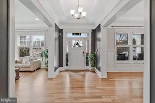 362 Park St NE, Vienna, VA 22180 - Photo 2