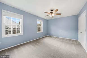 11872 St Trinians Ct, Reston, VA 20191 - Photo 12